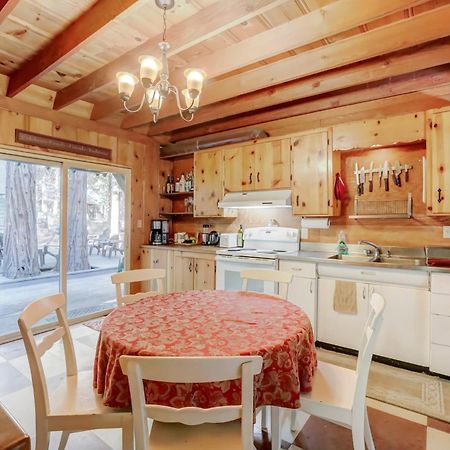 Spacious Classic Cabin Retreat- Near Lassen Mill Creek Экстерьер фото