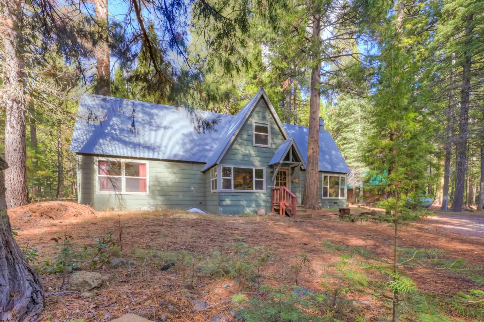 Spacious Classic Cabin Retreat- Near Lassen Mill Creek Экстерьер фото