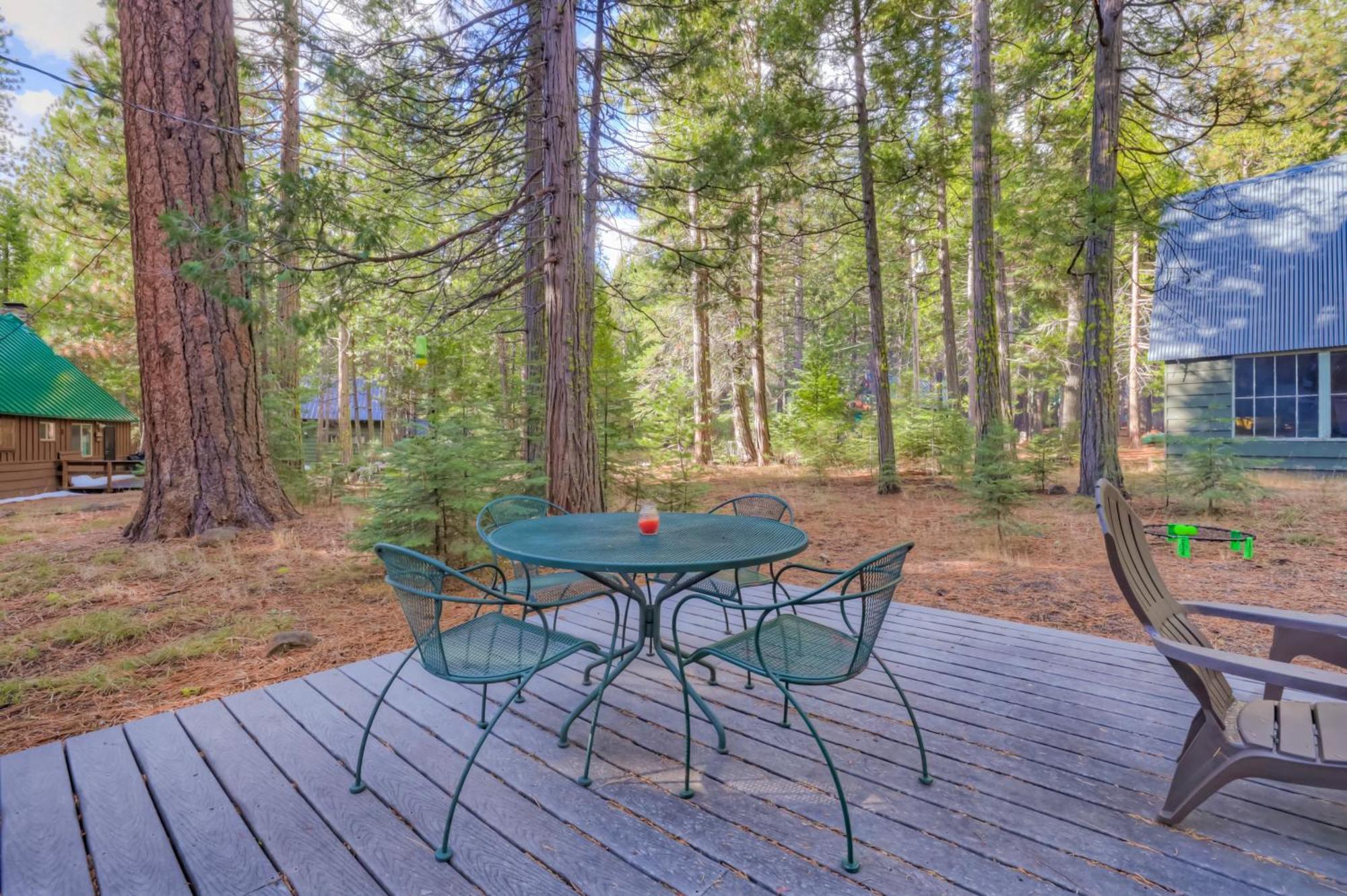 Spacious Classic Cabin Retreat- Near Lassen Mill Creek Экстерьер фото
