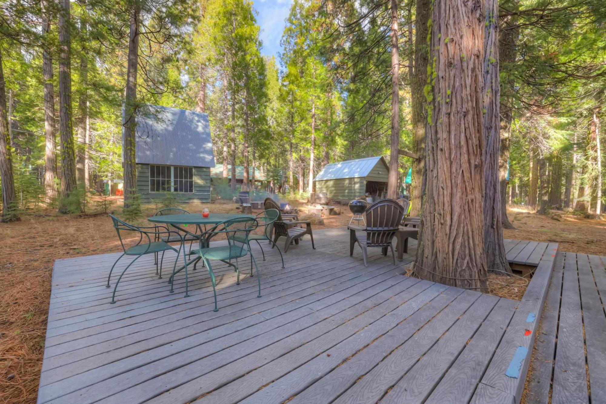 Spacious Classic Cabin Retreat- Near Lassen Mill Creek Экстерьер фото